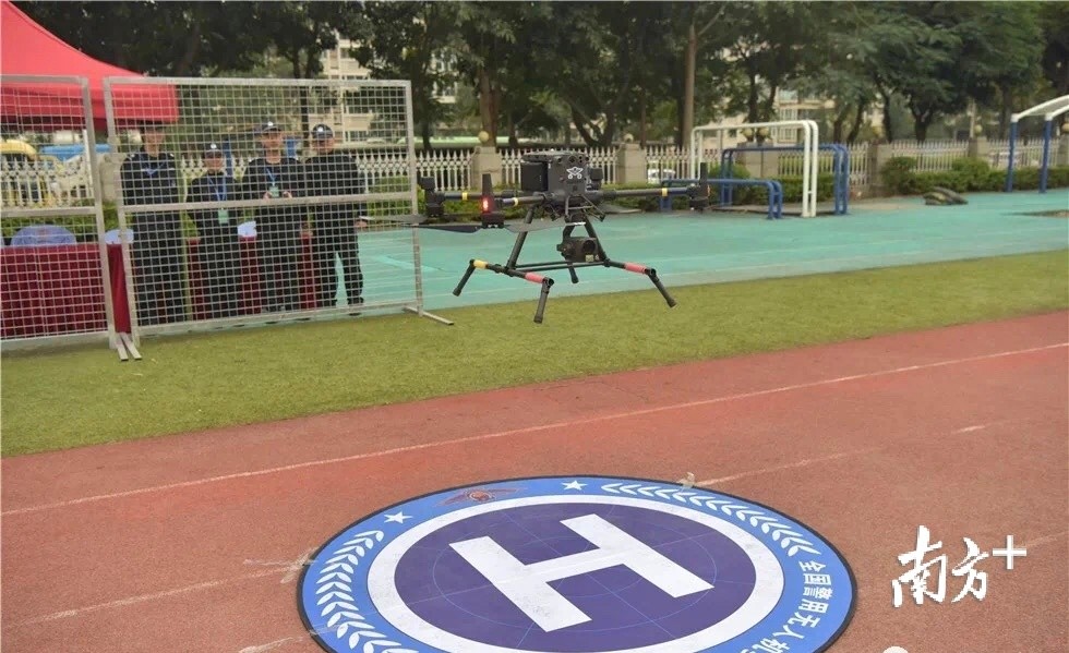 中山特警无人机首次参加全国比武，“飞”出佳(图2)